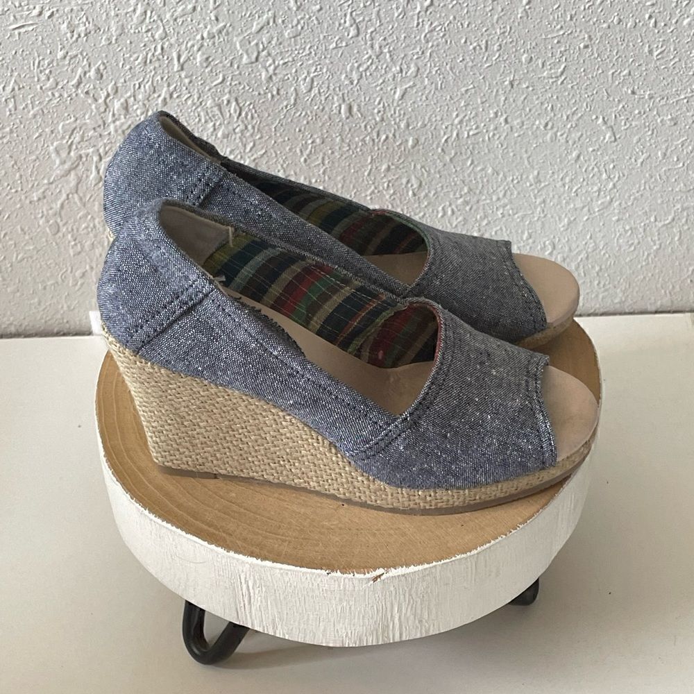 EUC Report Womens Denim Open Toed Wedge Sandals Size 5